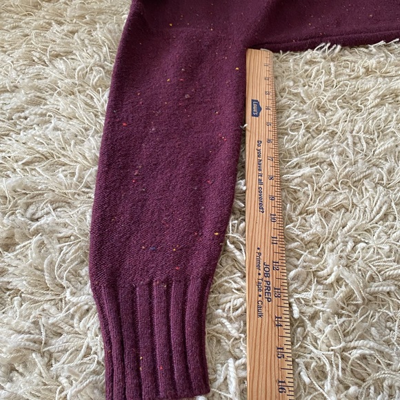 NWT! Old Navy Sweater Women’s size Medium - Picture 9 of 10